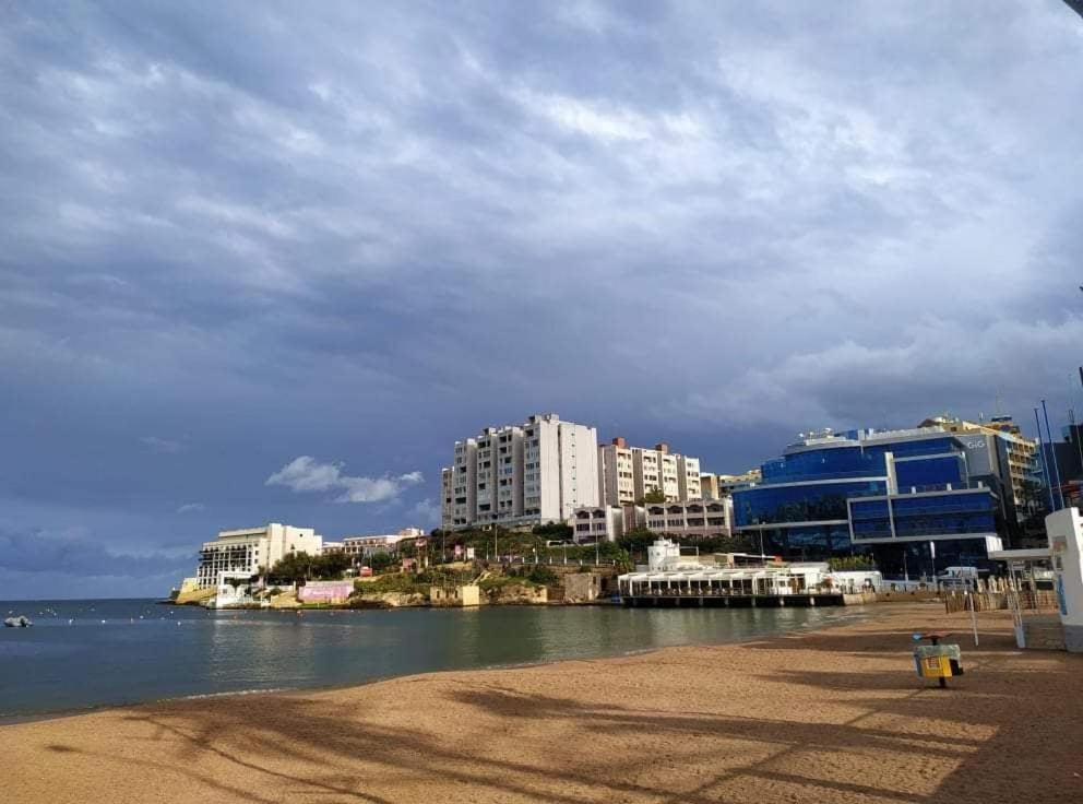 Bayview Apartment เพมโบรก ภายนอก รูปภาพ